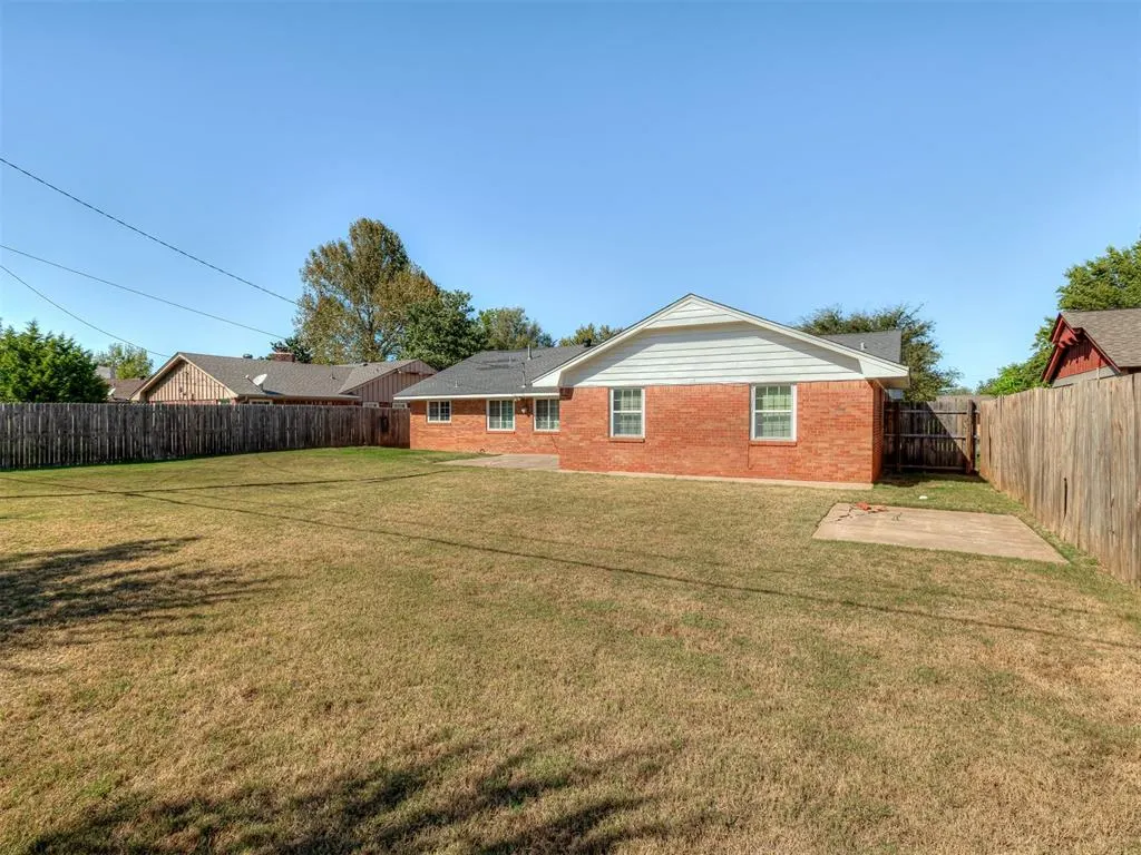 Photo 35 — 2724 Kerry Lane, Oklahoma City, OK 73120