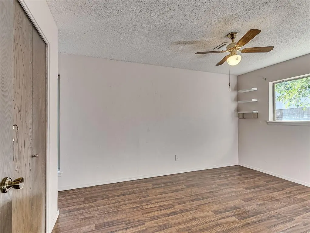 Photo 23 — 208 N Briarwood Street, Yukon, OK 73099
