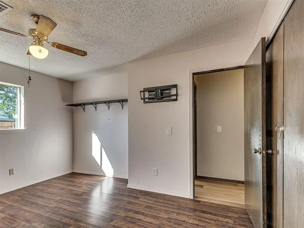 Photo 26 — 208 N Briarwood Street, Yukon, OK 73099