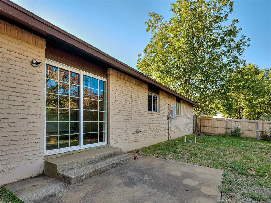 Photo 42 — 208 N Briarwood Street, Yukon, OK 73099