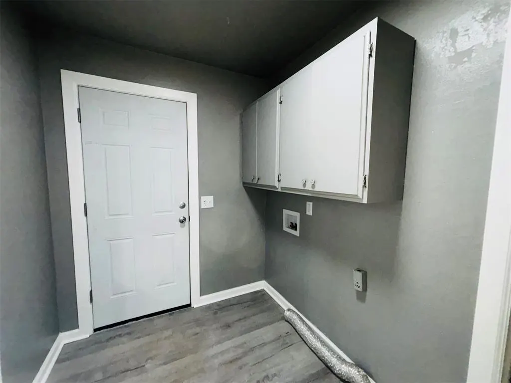 Photo 25 — 214 S 6th Street, Cyril, OK 73029
