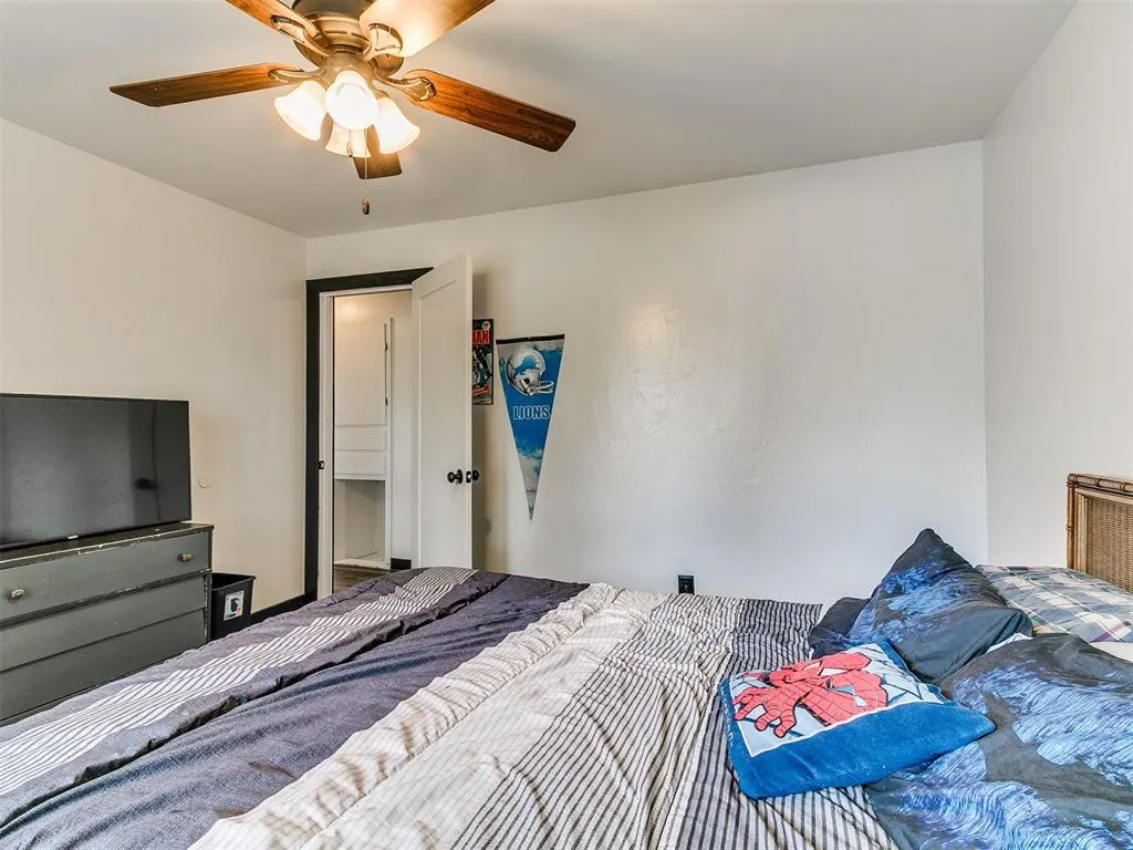 Photo 12 — 816 Hillcrest Drive, Watonga, OK 73772