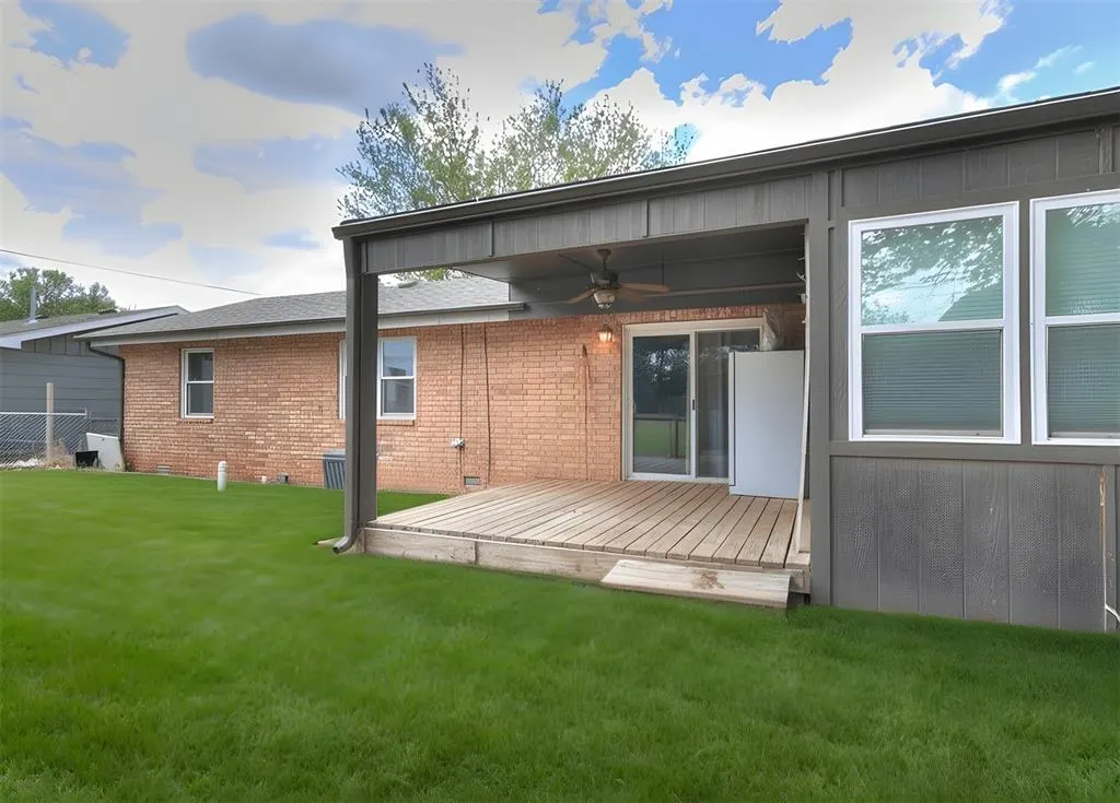 Photo 40 — 816 Hillcrest Drive, Watonga, OK 73772