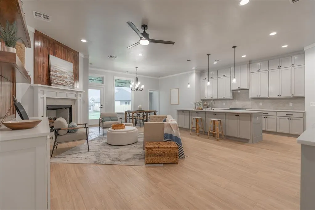 Photo 3 — 9313 SW 39th Street, Oklahoma City, OK 73179