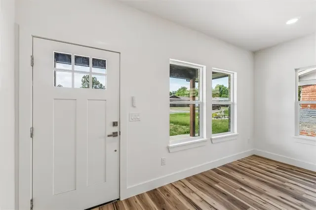 Photo 3 — 321 NW 91st Street, Oklahoma City, OK 73114