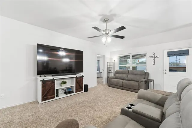Photo 7 — 1934 Eli Avenue, Tuttle, OK 73089
