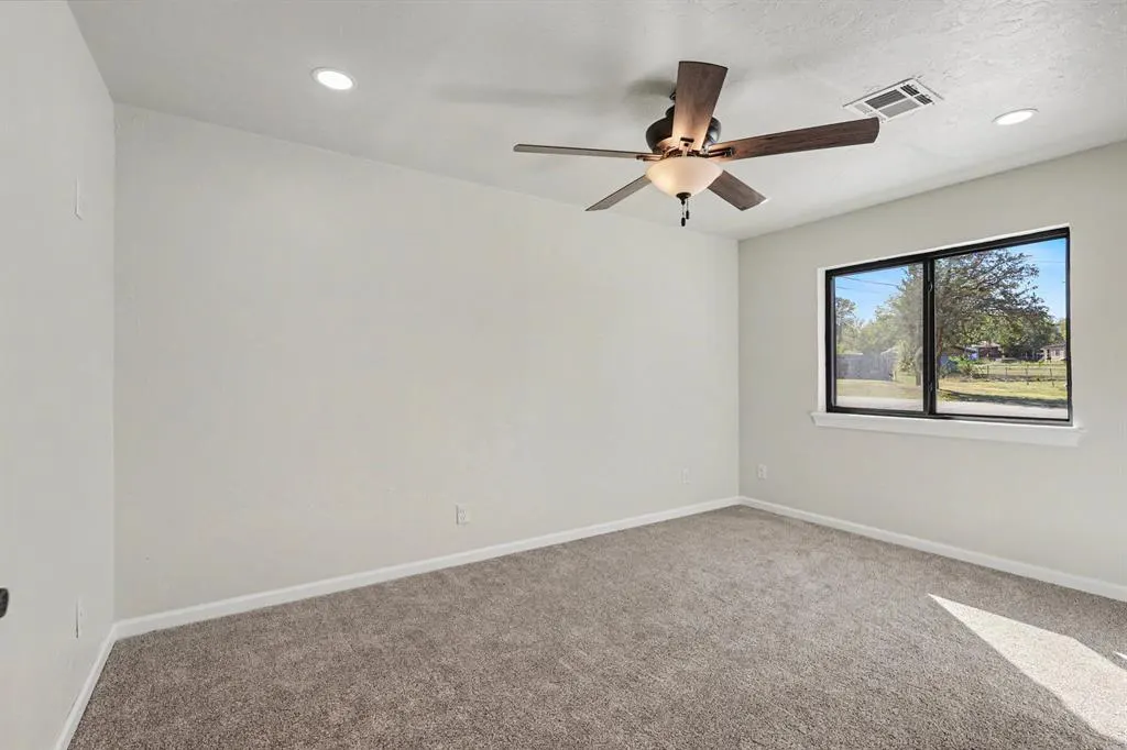 Photo 7 — 420 Kevin Road, Prague, OK 74864