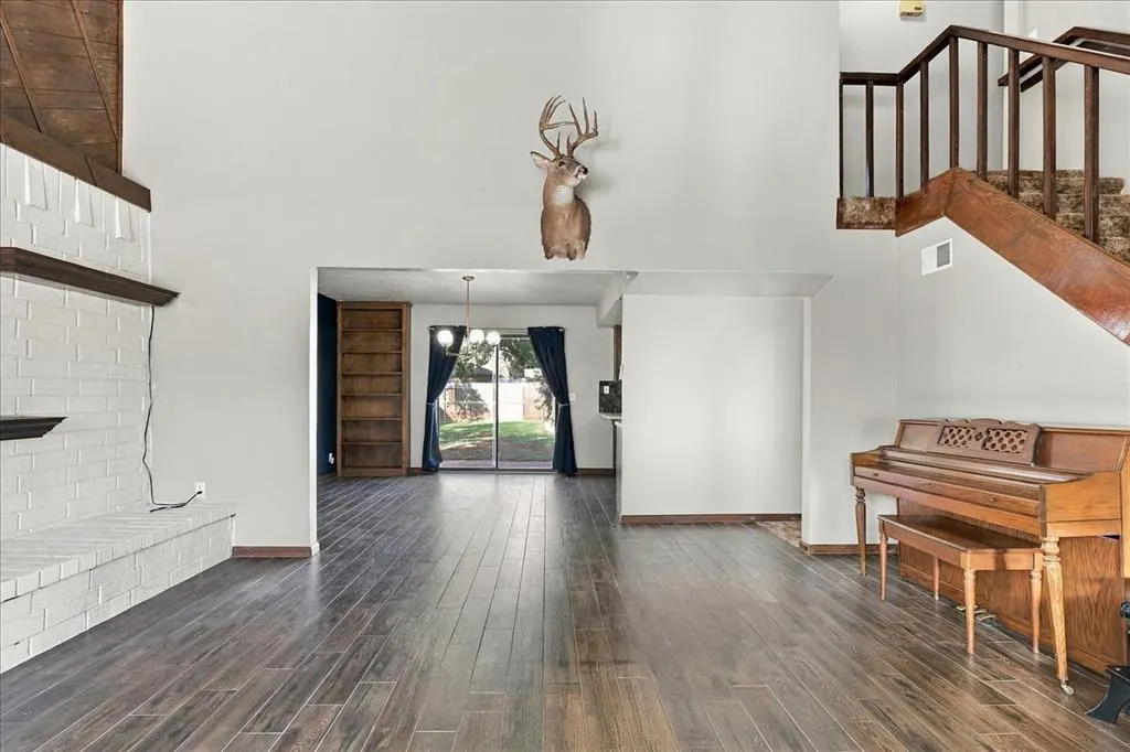 Photo 6 — 1009 Mac Drive, Elk City, OK 73644
