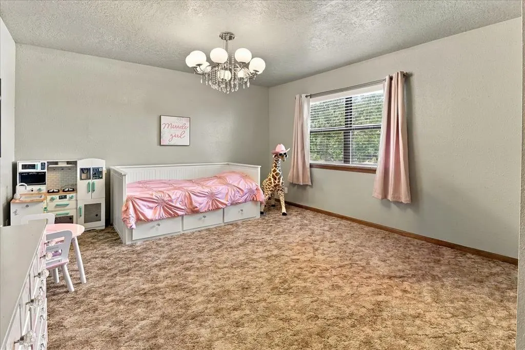 Photo 24 — 1009 Mac Drive, Elk City, OK 73644