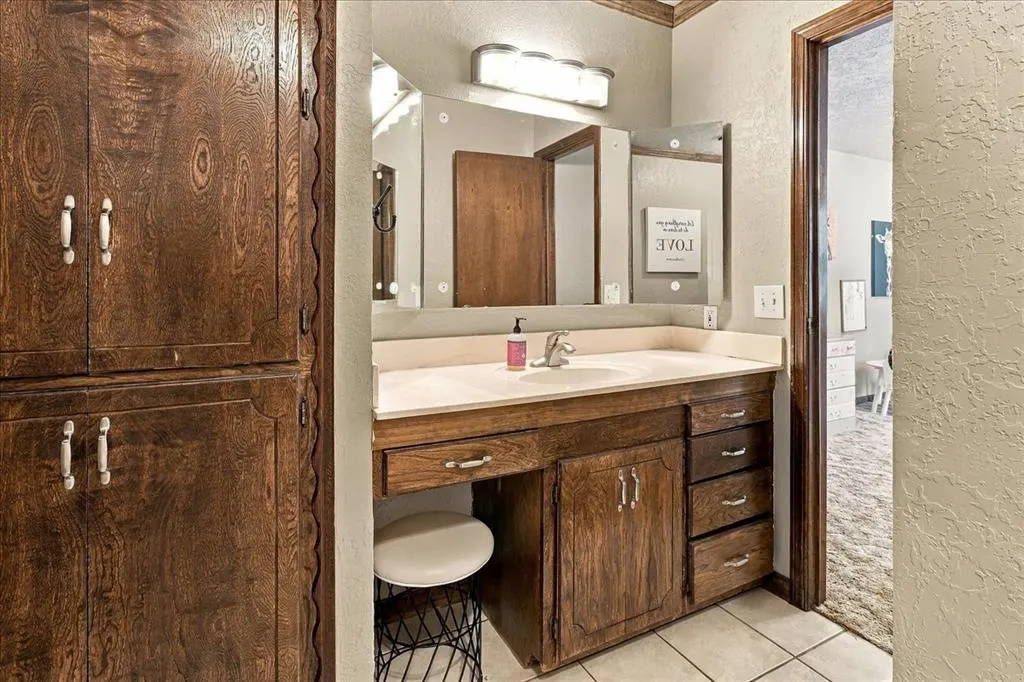 Photo 28 — 1009 Mac Drive, Elk City, OK 73644
