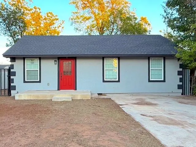 Photo 3 — 3904 S Harvey Avenue, Oklahoma City, OK 73109