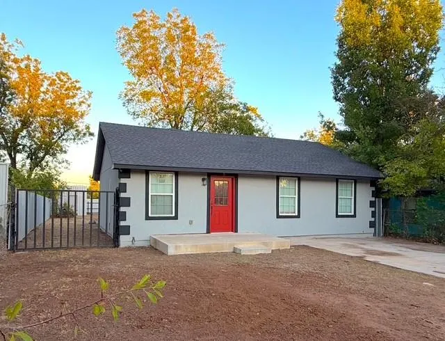 Photo 2 — 3904 S Harvey Avenue, Oklahoma City, OK 73109