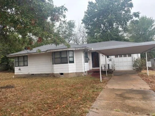 Front exterior — 717 McKinley Street, Seminole, OK 74868