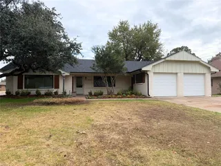 Sold home at 3000 Carlton Way
