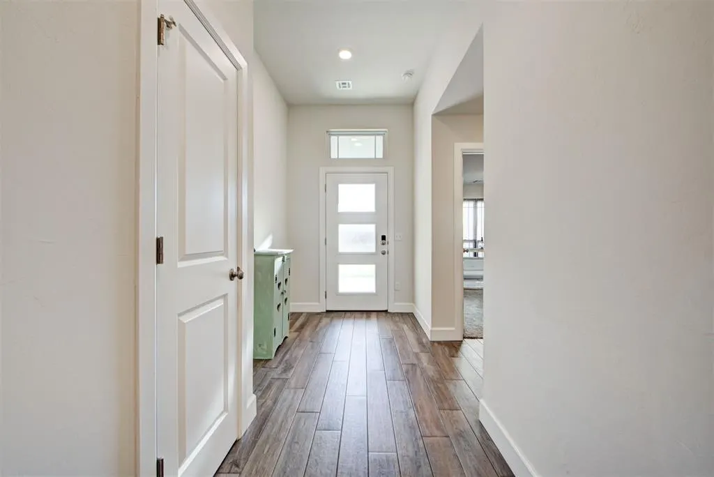 Photo 5 — 13937 Klinsman Road, Oklahoma City, OK 73078