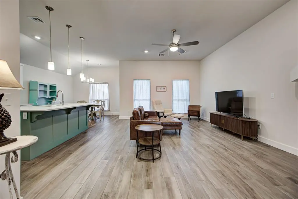 Photo 6 — 13937 Klinsman Road, Oklahoma City, OK 73078