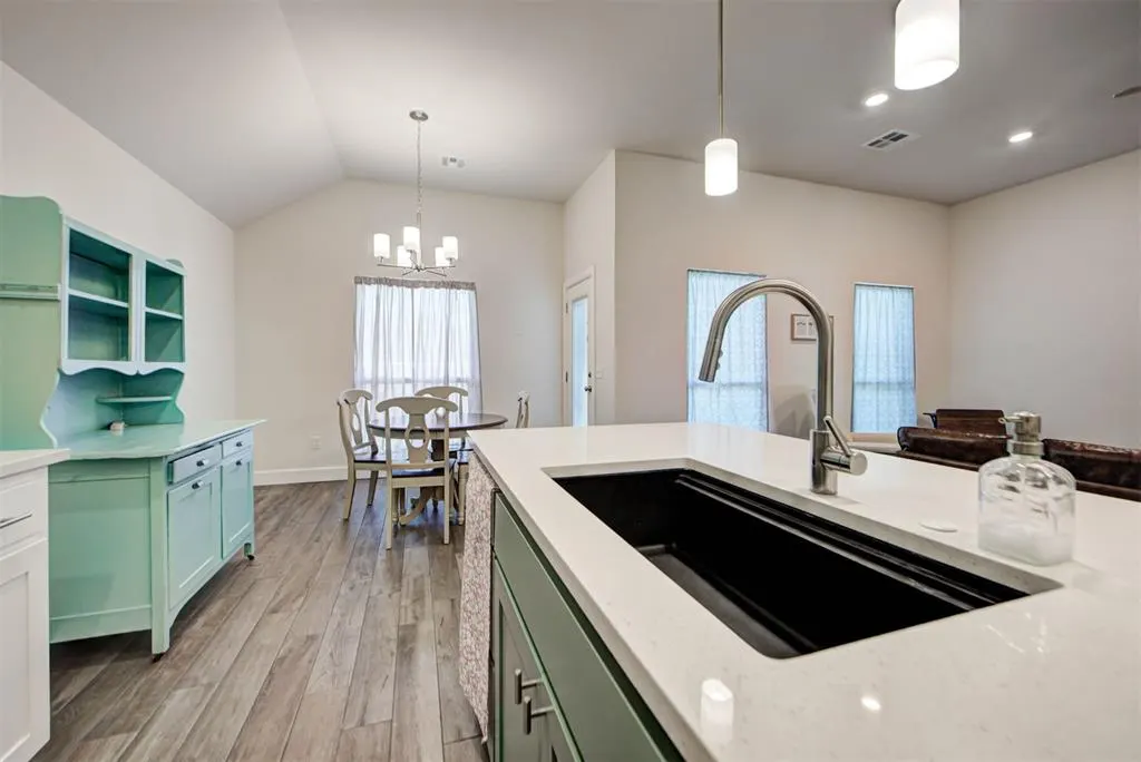 Photo 19 — 13937 Klinsman Road, Oklahoma City, OK 73078