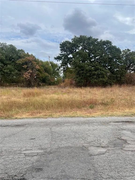 Photo 4 — S Bryant Avenue, Del City, OK 73115
