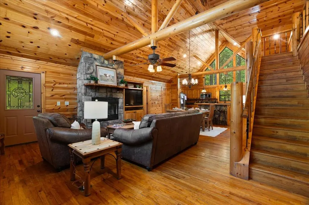 Photo 11 — 244 Hiddenwater Road, Broken Bow, OK 74728