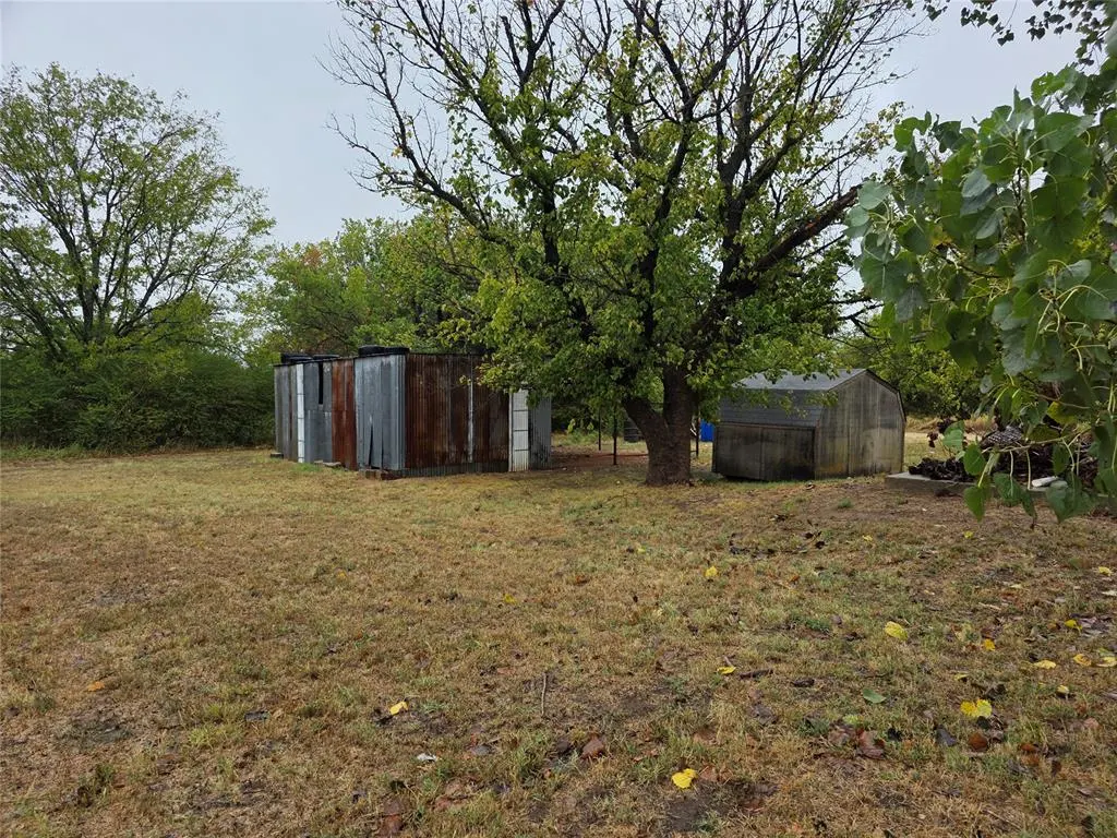 Photo 45 — 619 S Madison Street, Maud, OK 74854