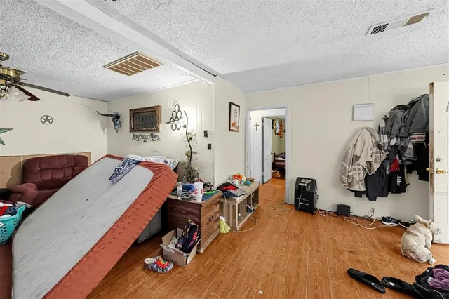 Photo 7 — 718 S 2nd Street, Henryetta, OK 74437