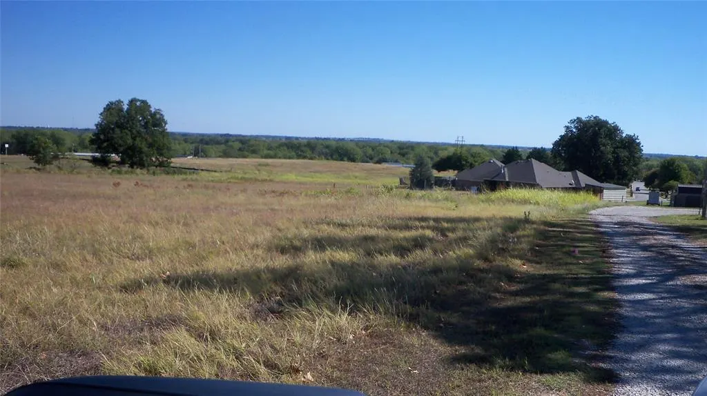 Photo 12 — 2215 S Weedn Boulevard, Purcell, OK 73080