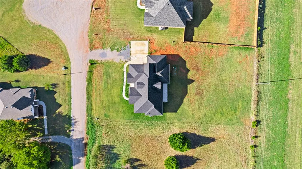 Photo 10 — 4351 Whitetail Drive, Guthrie, OK 73044