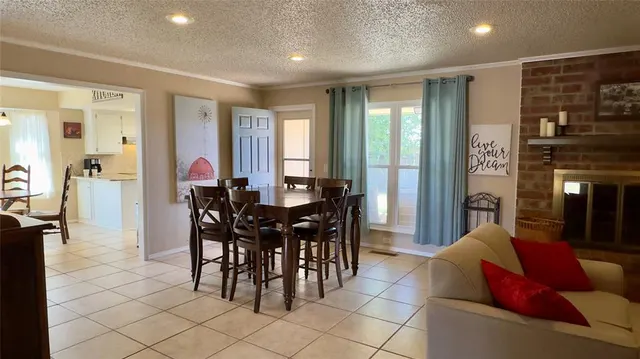 Photo 7 — 1821 Edinburg Drive, Yukon, OK 73099