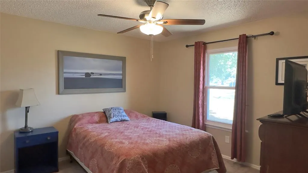 Photo 16 — 1821 Edinburg Drive, Yukon, OK 73099