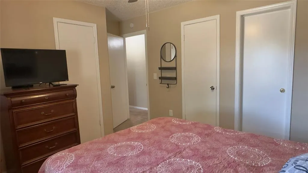 Photo 17 — 1821 Edinburg Drive, Yukon, OK 73099