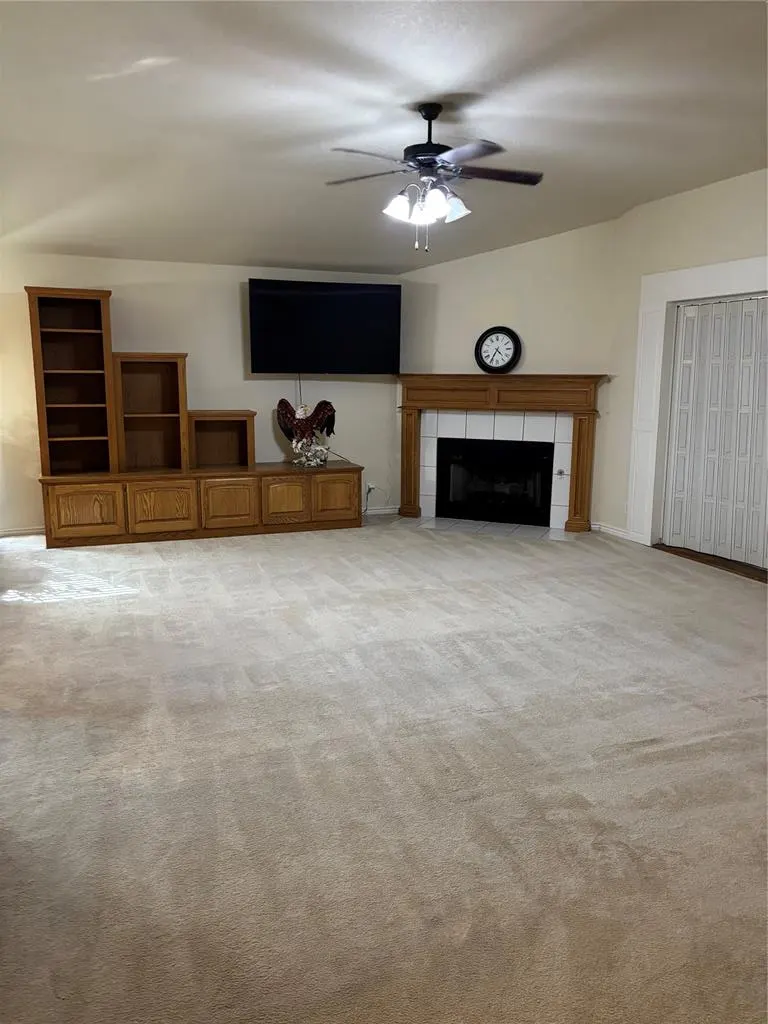 Photo 11 — 305 E Sierra Vista Court, Altus, OK 73521
