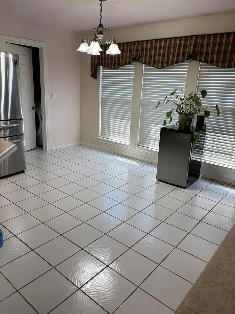 Photo 13 — 305 E Sierra Vista Court, Altus, OK 73521