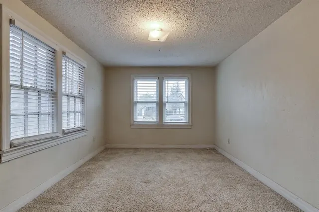 Photo 7 — 2633 NW 24th Street, Oklahoma City, OK 73107