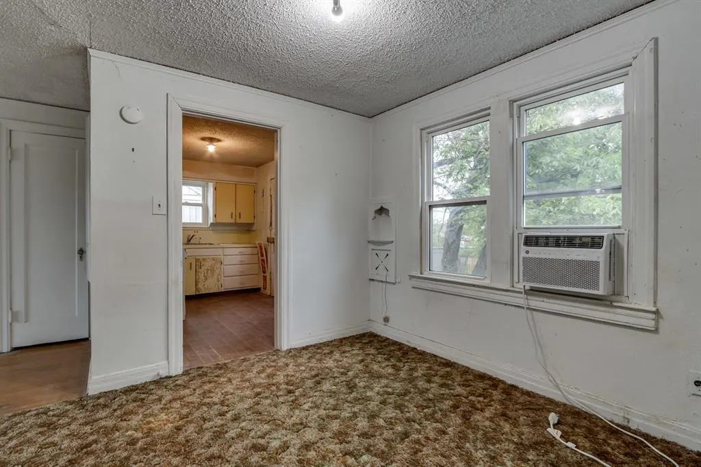 Photo 11 — 2633 NW 24th Street, Oklahoma City, OK 73107