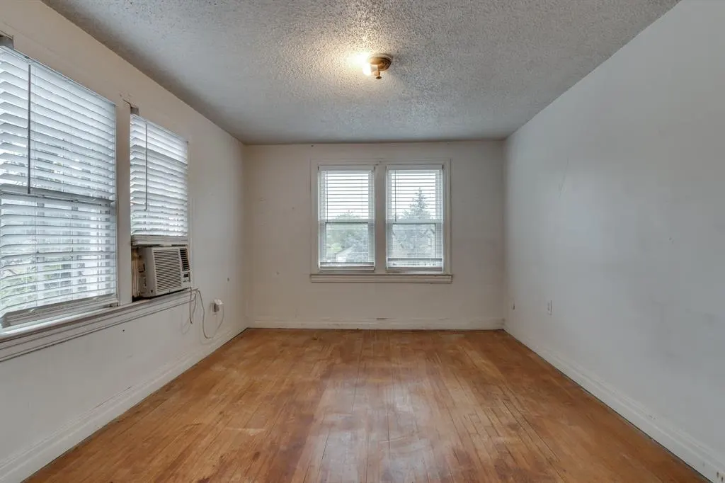 Photo 14 — 2633 NW 24th Street, Oklahoma City, OK 73107