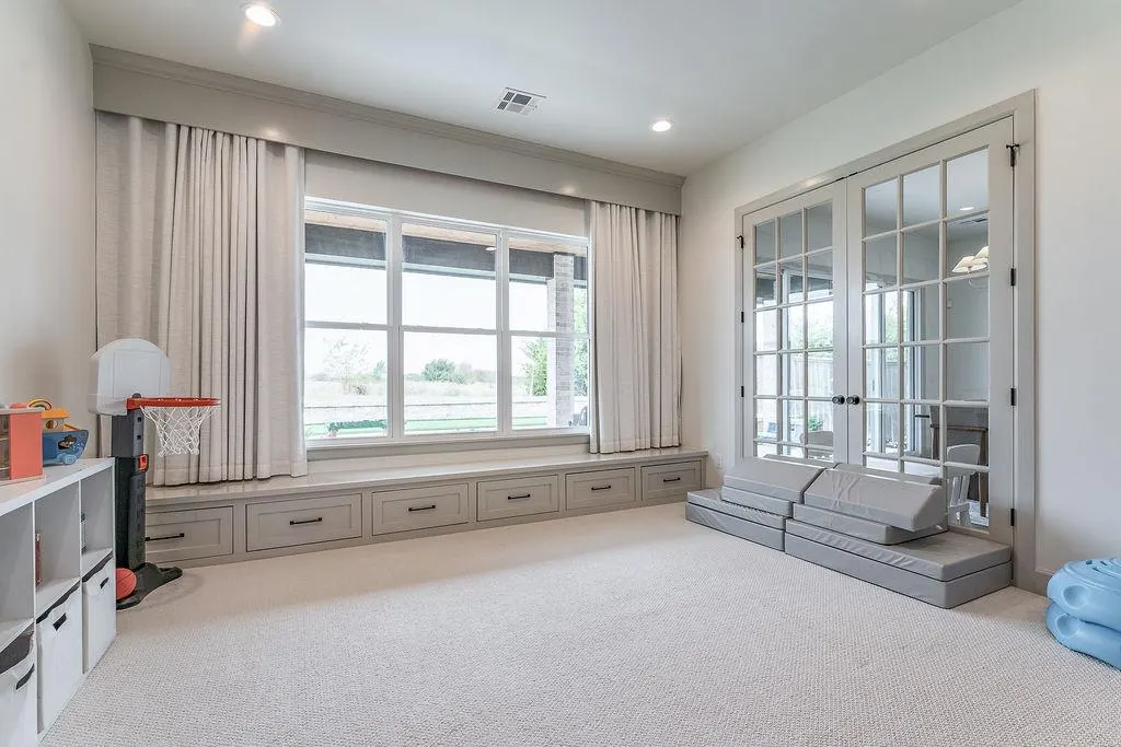 Photo 20 — 3832 Legacy Drive, Norman, OK 73069