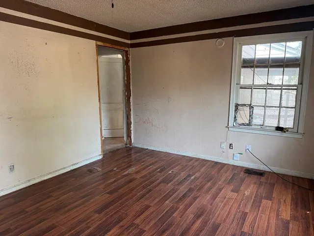 Photo 7 — 4000 NW 15th Street, Oklahoma City, OK 73107