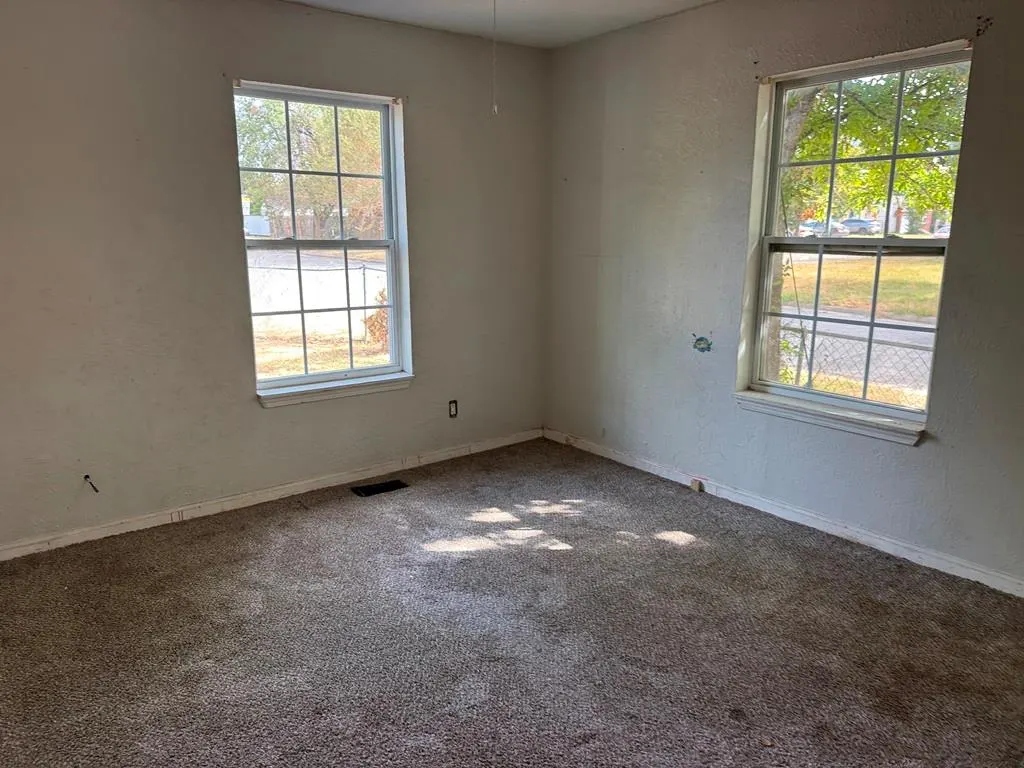 Photo 8 — 4000 NW 15th Street, Oklahoma City, OK 73107