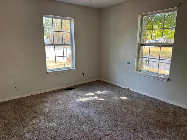 Photo 8 — 4000 NW 15th Street, Oklahoma City, OK 73107