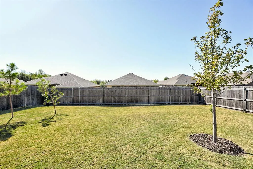 Photo 33 — 12608 NW 3rd Street, Yukon, OK 73099
