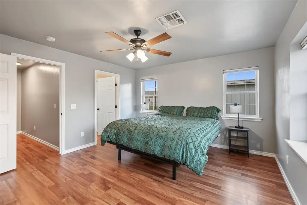 Photo 18 — 207 SW 9th Street, Minco, OK 73059