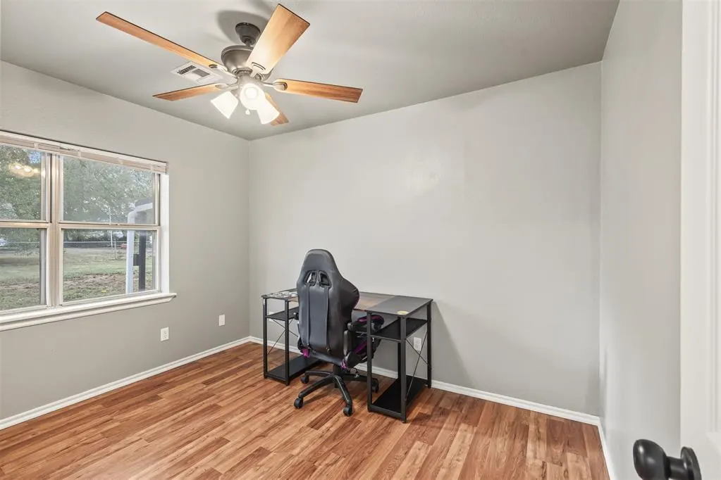 Photo 23 — 207 SW 9th Street, Minco, OK 73059