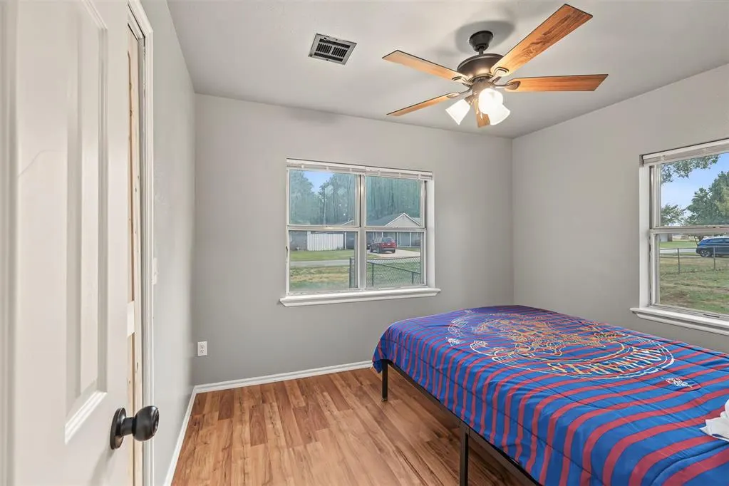 Photo 29 — 207 SW 9th Street, Minco, OK 73059