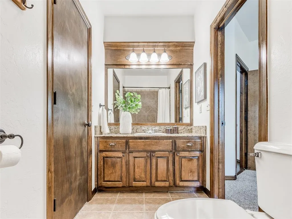 Photo 29 — 2433 Glenmere Drive, Edmond, OK 73003