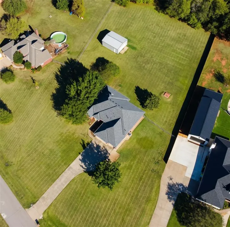Photo 4 — 3007 NE Winding Creek Lane, Piedmont, OK 73078
