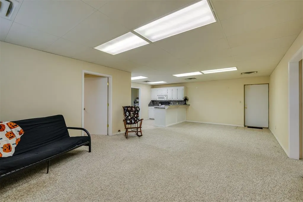 Photo 7 — 25080 Turkey Pen Hollow Road, Henryetta, OK 74437