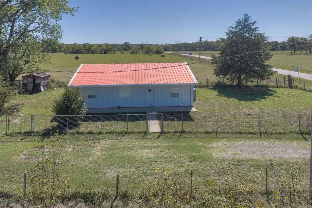 Photo 29 — 25080 Turkey Pen Hollow Road, Henryetta, OK 74437