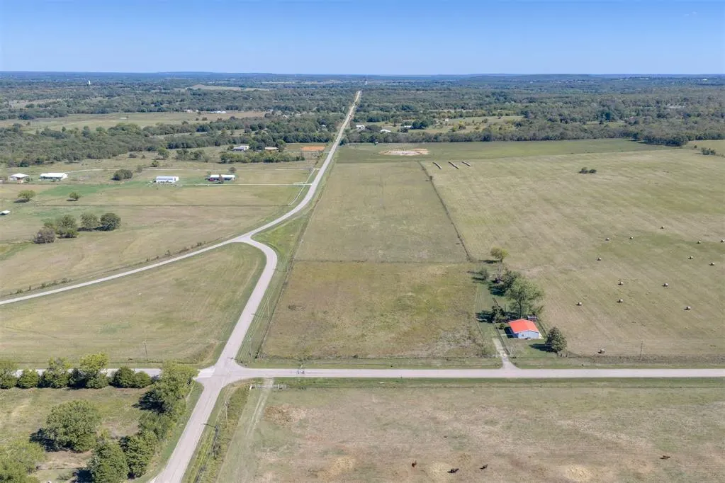 Photo 40 — 25080 Turkey Pen Hollow Road, Henryetta, OK 74437