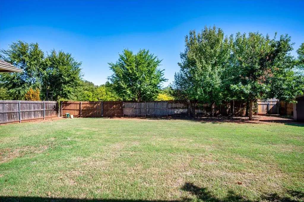 Photo 11 — 15720 Wild Creek Drive, Edmond, OK 73013