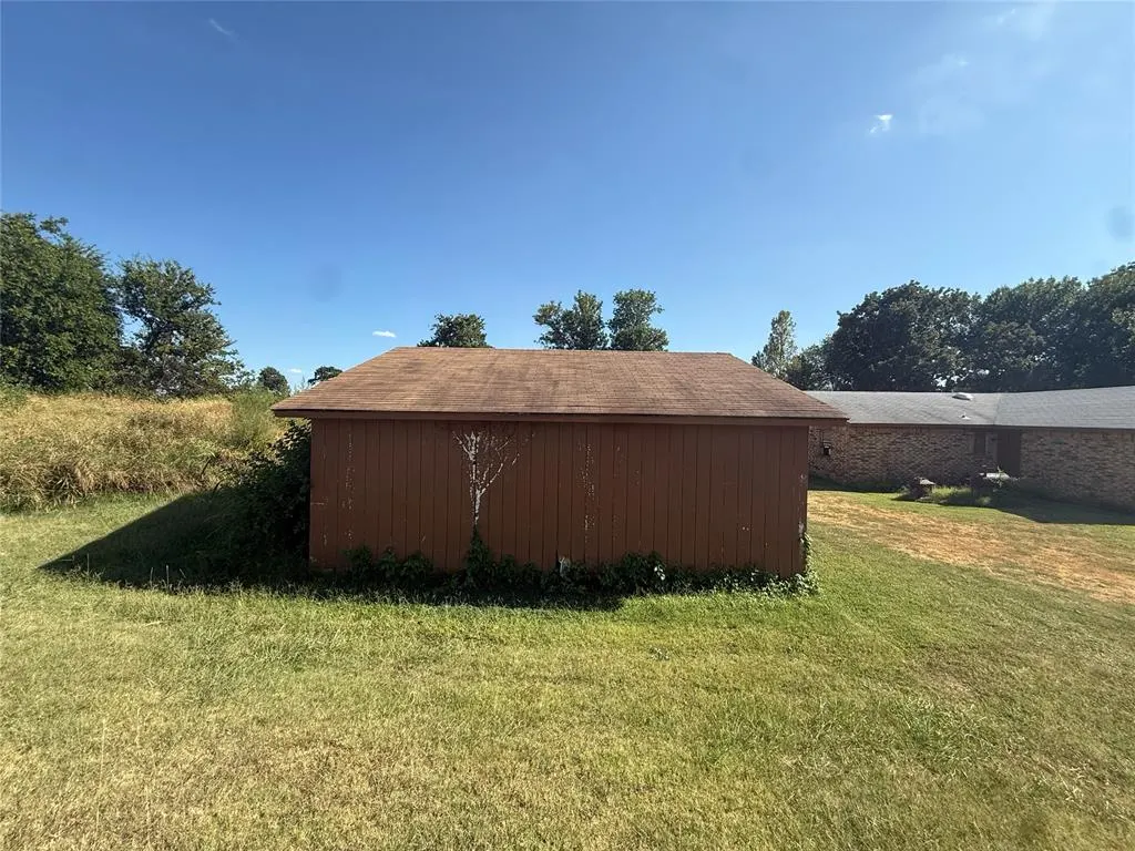 Photo 9 — 9050 N Triple X Road, Jones, OK 73049